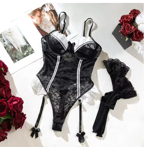 Lace Temptation Set