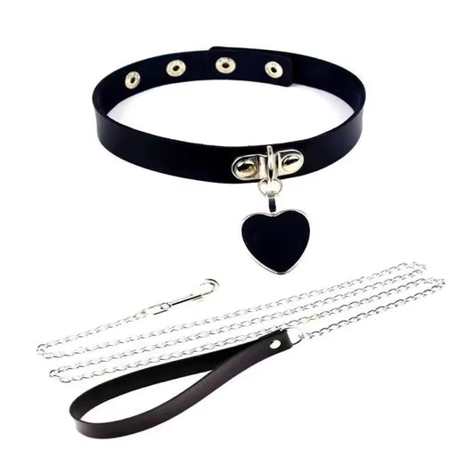 HeartLock™ Leather Collar & Leash Set – Gothic Choker with Bell