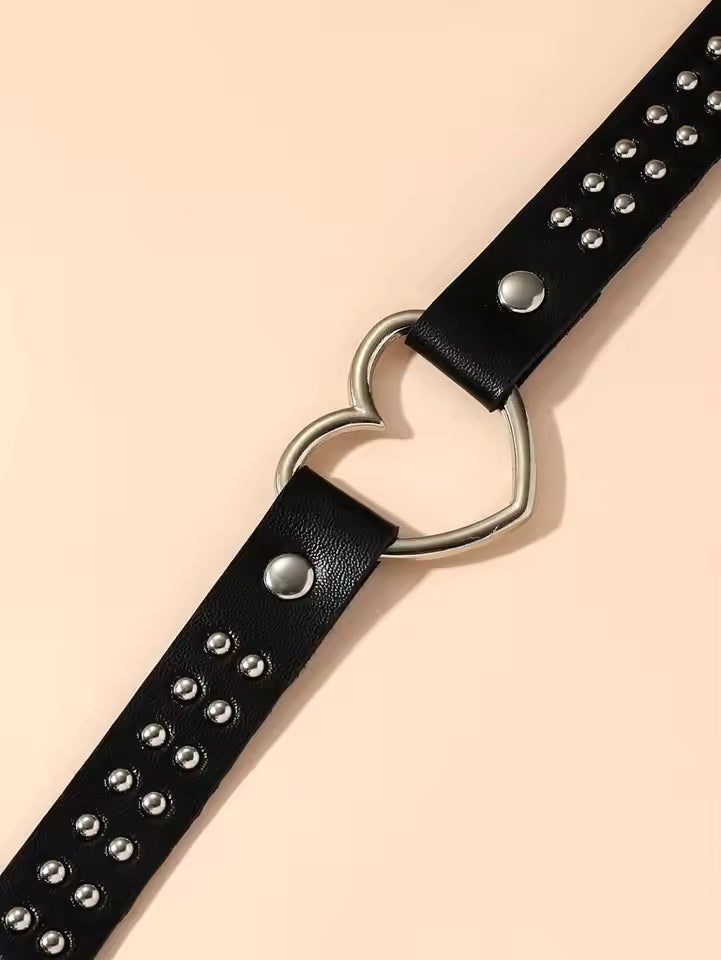 HeartRebel™ PU Leather Heart Choker – Punk Street Style Necklace