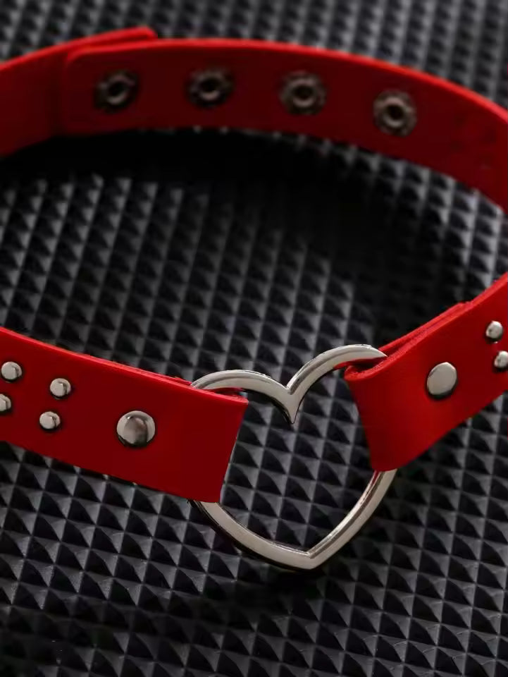 HeartRebel™ PU Leather Heart Choker – Punk Street Style Necklace